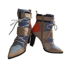 Steve Madden Illusion Mesh & Leather Blue Multi-Color Block Heel Booties Size 9